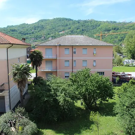 Casa Dalci * Carasco